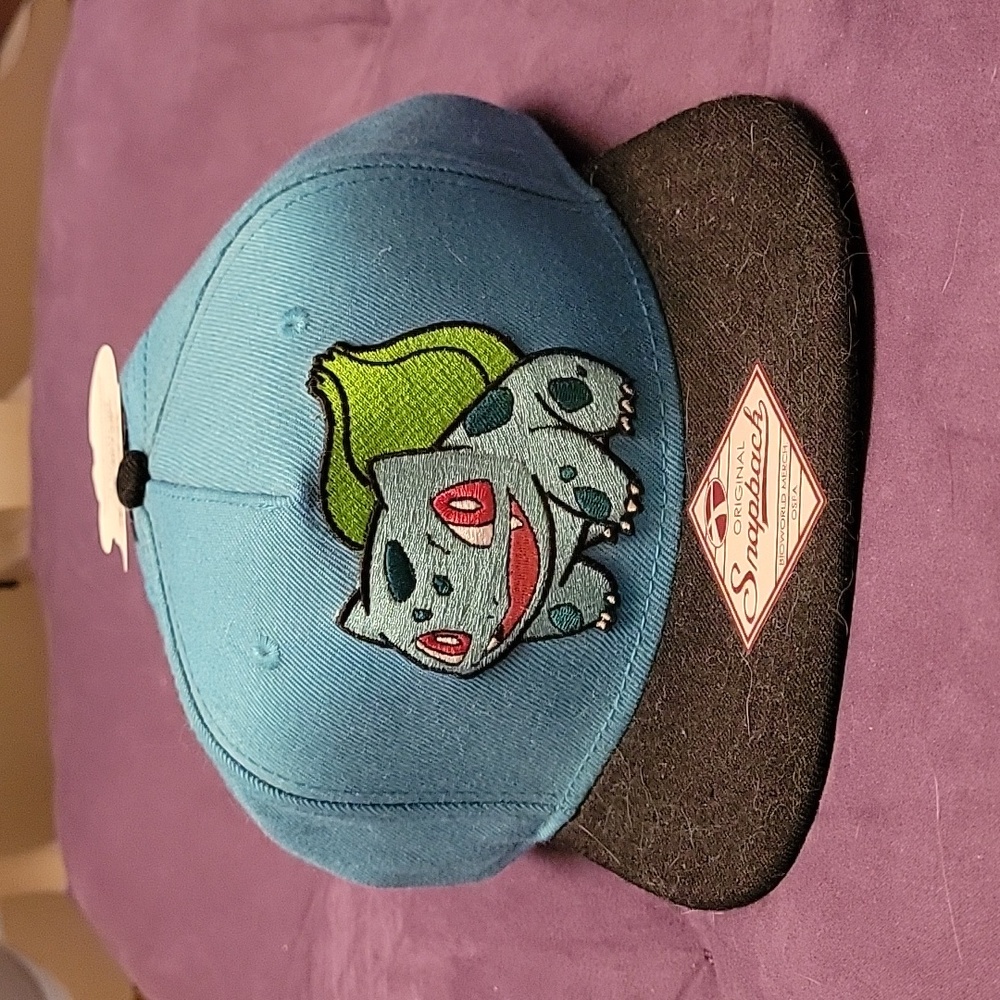 Men's snapback Bulbasaur hat